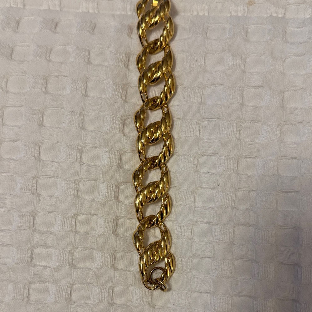 Chunky Gold Chain Bracelet